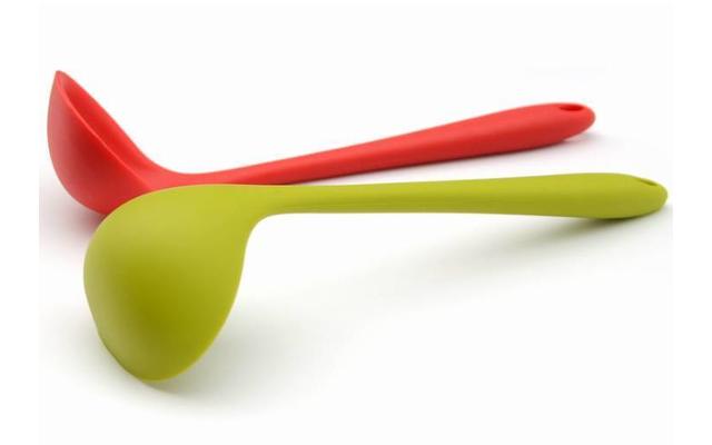 有機(jī)硅膠產(chǎn)品廠(chǎng)家行業(yè)典范 江蘇中能硅業(yè)入選工信部
